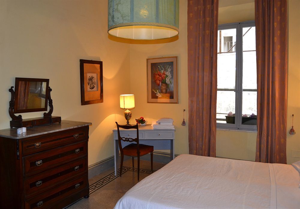 B&B Le Aquile Siena Bagian luar foto