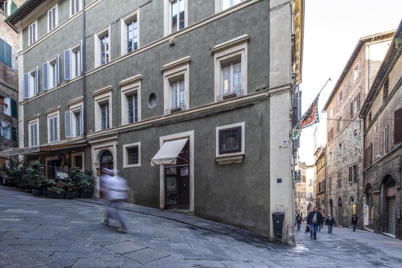 B&B Le Aquile Siena Bagian luar foto